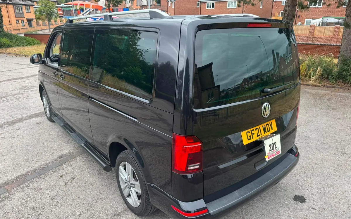 8-Seat Minibus